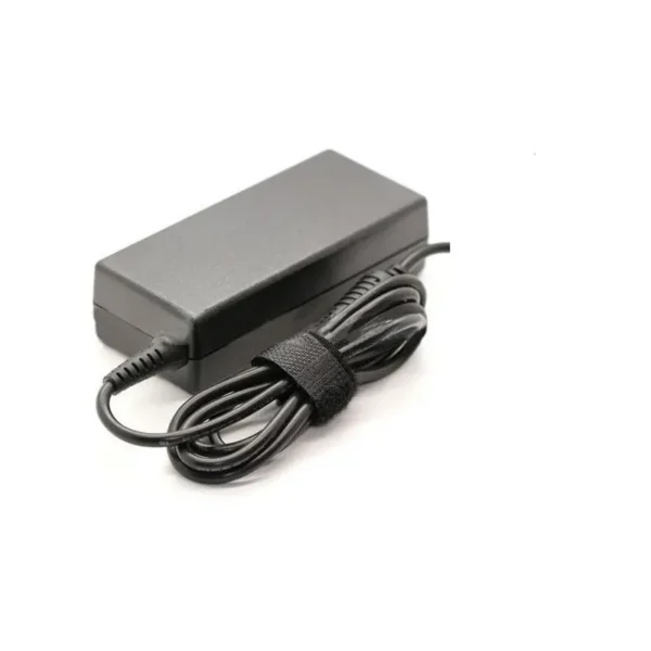 Cargador De Notebook Fijo Gobierno 24W